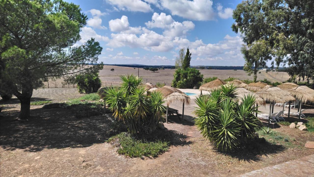 Lodge Monte Do Sobral Alcacovas Экстерьер фото
